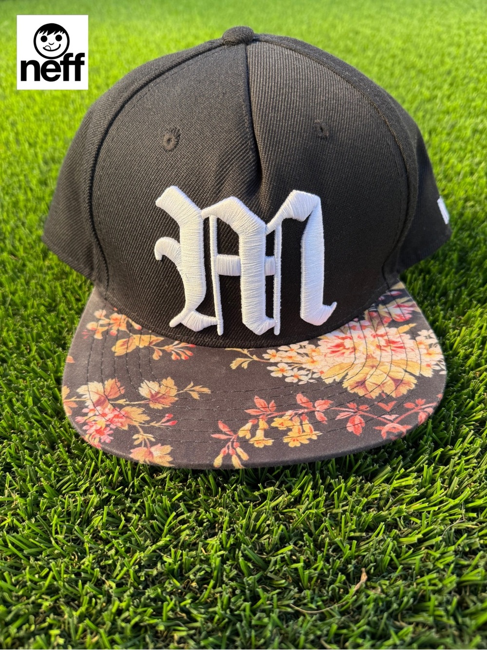 Neff Black Snapback Hat - Disney - Mickey Mouse - Vintage
